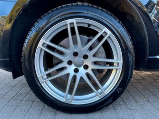 Audi Q5 3.0 TDI S-Line*quattro*Aut*Nav*Leder*Xen*Pano - bilder 2