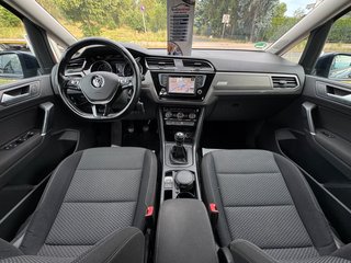 Volkswagen Touran Comfortline 2.0TDI*Navi*7Sitze*PDC*Alu* - bilder 1