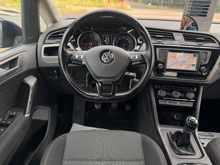 Volkswagen Touran Comfortline 2.0TDI*Navi*7Sitze*PDC*Alu* - bilder 4