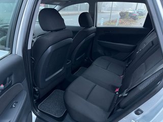 Hyundai i30 cw 1.4 FIFA WM Edition Kombi*Klima*TÜV NEU - bilder 3