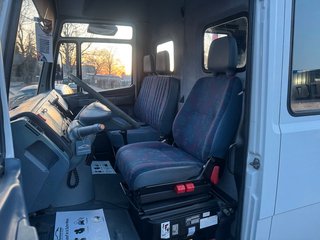 Mercedes-Benz Vario 615 D KASTEN*STANDHEIZUNG*1.HD*61799KM!* - foto 4