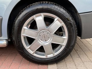 Opel Vivaro 2.5CDTI*Wohnmobil*Klima*Navi*Bett*AHK - bilder 2