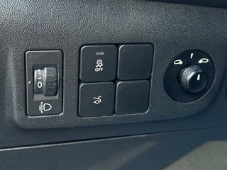 Citroën C-Elysée Selection 1.6*Klimaautomatik*Tempomat* - bilder 10