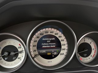 Mercedes-Benz E 350CDI 4Matic AMG*Pano*Leder*ILS*AHK*360° - bilder 9
