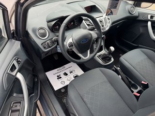 Ford Fiesta ChampionsEdition 1.25*Winterpaket*SHZ*PDC - bilder 1