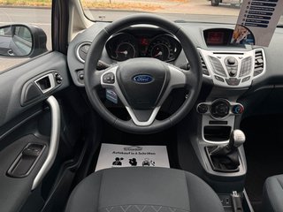 Ford Fiesta ChampionsEdition 1.25*Winterpaket*SHZ*PDC - bilder 3