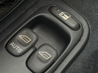 Volvo C70 2.4T Coupe 193PS*Klima*Szhz*Alcantara*Temp - foto 8