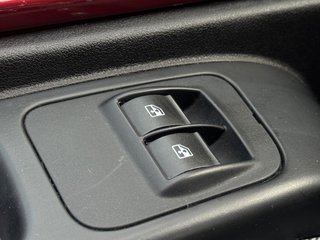 Fiat Qubo 1.4 MyLife*Klima*Nav*Allwetter*TÜV NEU - bilder 8