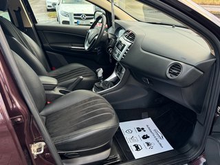 Lancia Delta Gold 1.4*Klima*8-Fach*Temp*Alcantara*AHK - bilder 6