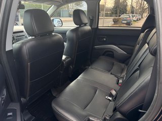Mitsubishi Outlander 2.4 Intense*4x4*Aut*Leder*Temp*Szhz* - bilder 6