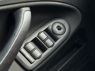 Ford C-Max 1.8 Klima*Tempomat*TÜV NEU* - bilder 9