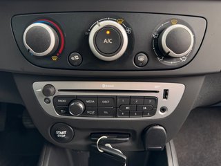 Renault Megane III 1.6 Klima*Tempomat*ZR NEU*TÜV NEU* - bilder 8