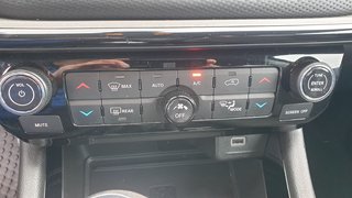 Jeep Compass Longitude FWD Night Eagle - bilder 8