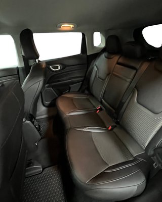 Jeep Compass Longitude FWD Night Eagle - bilder 12