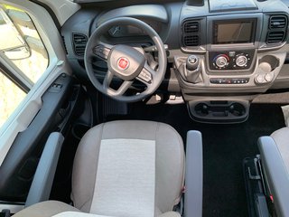 Eura Mobil Profila T 675 SB incl. Fahrradträger, Markise und NAV mit Rückfahrkam.,Chassis-, Design-, Plug in-Paket, Panorama-Glasdach, Zus.-Bett für zwei Pers. - foto 15