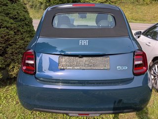Fiat 500 e Cabrio Icon, LED- Tagfahrlicht, Komfort- , Park- und Winter- Paket - bilder 5