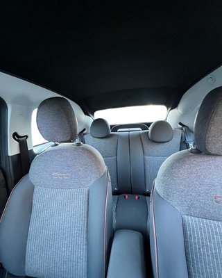 Fiat 500 e Cabrio Icon, LED- Tagfahrlicht, Komfort- , Park- und Winter- Paket - bilder 7