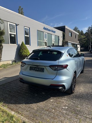 Maserati Levante Modena Tributo F Werksgarantie bis 03.2026 !AUTO VOM CHEF! - bilder 5