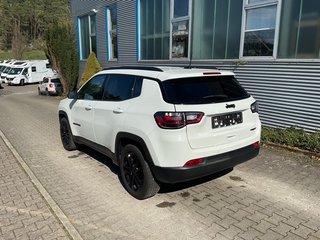 Jeep Compass Longitude FWD - bilder 3