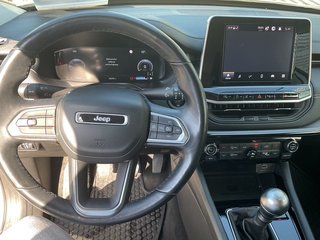 Jeep Compass Longitude FWD - bilder 8