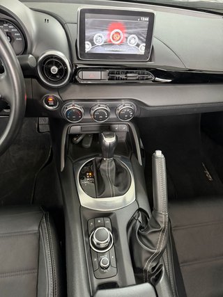 Fiat 124 Spider Lusso Automatik - bilder 8