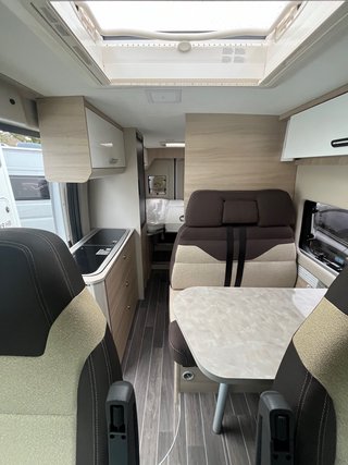 Forster V 636 EB Vantasy Rückfahrkamera, Travel Line und Comfort Line Paket - bilder 10