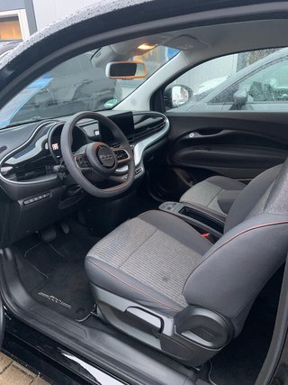 Fiat 500e Icon, Komfort und Magic Eye Paket, Navi, LED-Tagfahrlicht, - bilder 5