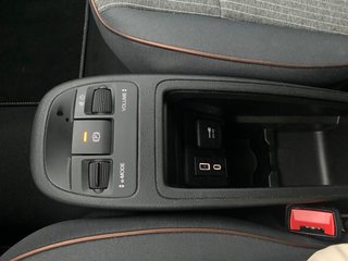 Fiat 500e Icon, Komfort und Magic Eye Paket, Navi, LED-Tagfahrlicht, - bilder 10