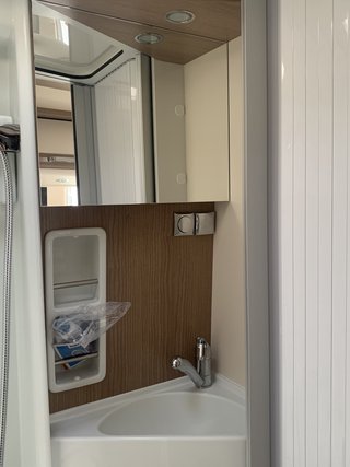 Malibu Comfort 600 DB GT skyview, Automatik, LED Flachbildschirm 24'', - bilder 15