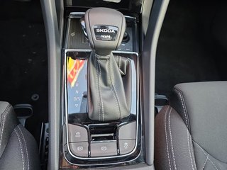 Skoda Karoq Sportline 2,0TSI DSG Pano/AHK/4*J.Gar/Navi/Matrix   ** - bilder 23