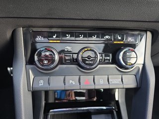 Skoda Karoq Sportline 2,0TSI DSG Pano/AHK/4*J.Gar/Navi/Matrix   ** - bilder 24