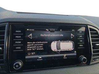 Skoda Karoq Sportline 2,0TSI DSG Pano/AHK/4*J.Gar/Navi/Matrix   ** - bilder 35