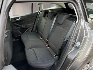 Ford Focus Turnier 1,0 125PS 16*Alu/ACC/Kamera/LED/Navi/Winterp.   ** - bilder 10
