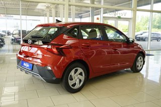 Hyundai i20 1,2 79PS Navi/Winterp/Kamera/Temp/Pdc  ** - bilder 4