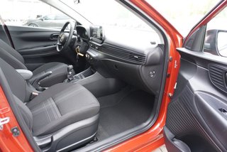 Hyundai i20 1,2 79PS Navi/Winterp/Kamera/Temp/Pdc  ** - bilder 4