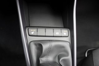 Hyundai i20 1,2 79PS Navi/Winterp/Kamera/Temp/Pdc  ** - bilder 20