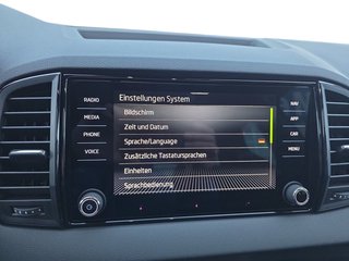 Skoda Karoq Sportline 1,5TSI DSG 4*J.Gar/Pano/aAHK/Matrix/Navi    ** - bilder 42