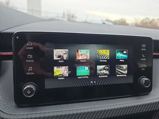 Skoda Kamiq Monte Carlo 1,5TSI DSG 4*J.Gar/AHK/18*Alu/el.Klappe  ** - foto 34