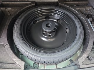 Skoda Karoq Sportline 2,0TSI DSG AHK/4*J.Gar/Navi/Matrix   ** - bilder 15