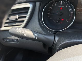 Nissan Qashqai 1.2 DIG-T N-Connecta AHK/Navi/Pano - foto 22