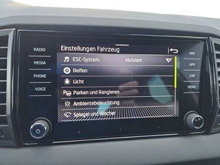 Skoda Karoq Sportline 2,0TDI DSG 4x4 aAHK/4*J.Gar/Matrix/Navi   ** - bilder 36