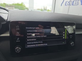 Skoda Fabia 1,0TSI DSG 5*J.Gar/LED/Winterp/Temp.   ** - bilder 38