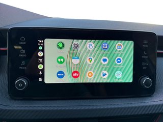 Skoda Kamiq Monte Carlo 1,5TSI DSG 4*J.Gar/AHK/18*Alu/el.Klappe  ** - bilder 28
