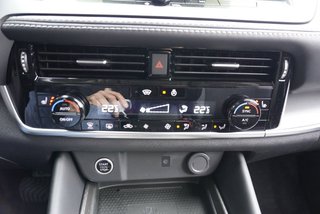 Nissan Qashqai 1,3 DIG-T Xtronic Navi/Head-Up/LED/el.Klappe  ** - bilder 18