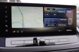 Nissan Qashqai 1,3 DIG-T Xtronic Navi/Head-Up/LED/el.Klappe  ** - bilder 25