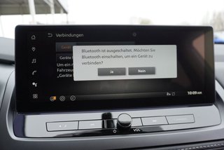 Nissan Qashqai 1,3 DIG-T Xtronic Navi/Head-Up/LED/el.Klappe  ** - bilder 29