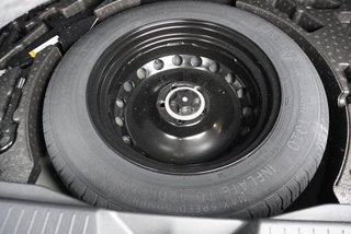 Nissan Qashqai 1,3 DIG-T Xtronic Navi/Head-Up/LED/el.Klappe  ** - bilder 10