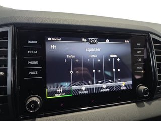 Skoda Karoq Sportline 1,5TSI DSG 4*J.Gar/Pano/aAHK/Matrix/Navi    ** - bilder 43