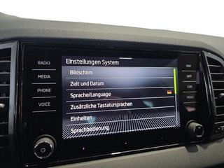Skoda Karoq Sportline 1,5TSI DSG 4*J.Gar/Pano/aAHK/Matrix/Navi    ** - bilder 45