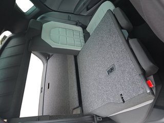 SEAT Arona FR 1,5TSI DSG aAHK/LED/ACC/Kamera/Winterp.  ** - bilder 15